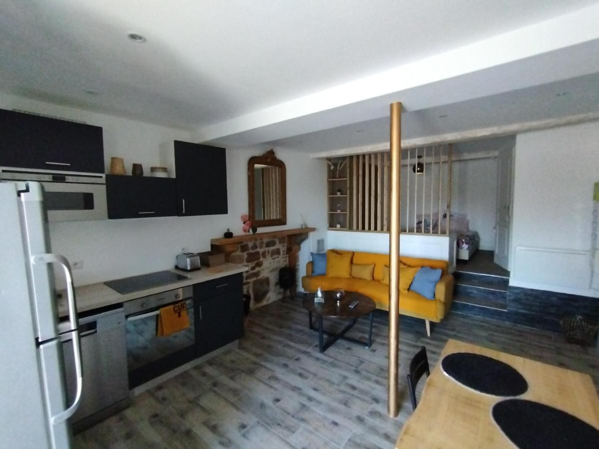 Ferienwohnung Trevoux: Loft Ravissant Avec Terrasse Exterior foto